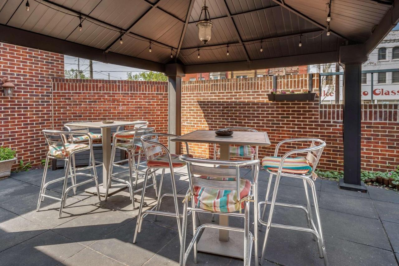 Comfort Suites Bethlehem Near Lehigh University And Lvi Airport Bagian luar foto